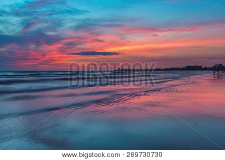 Pink Sunset At Siesta Key Beach, Gulf Mexico, Florida.