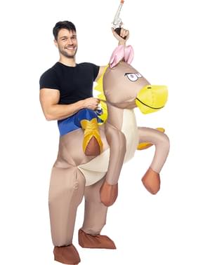 Disfraz a hombros de vaquero con caballo hinchable para adulto