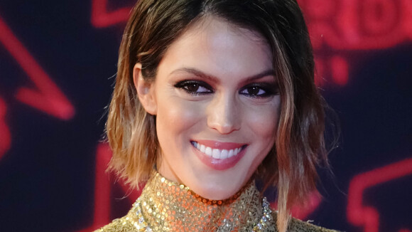 Iris Mittenaere en avion pour un mystérieux voyage : on sait enfin ce qu'elle prépare !