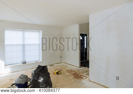 Remodeling Renovation Home Improvement Apartment Putty Plasterboard Damaged Old Wall Repair Wall In 