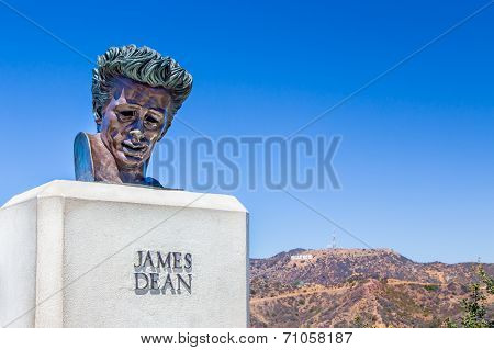 James Dean Sculpture In The Hollywood Hills, California