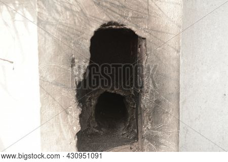 Chimney Hole In The Wall - Image Shade Of Gray