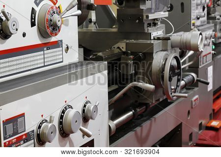 Metal Processing Machine. Cnc Metalworking Milling Machine.