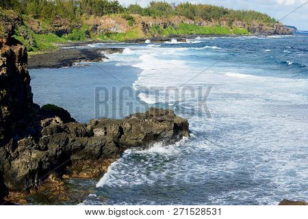 Beautiful Gris-gris Beach  With Blue Sky And Indian Ocean Waves At Mauritius Island.