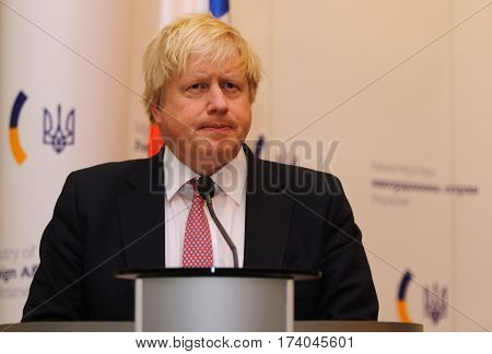 P.klimkin, B.johnson And W.waszczykowski Press Conference In Kiev