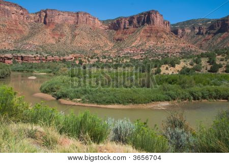 Gateway Canyons