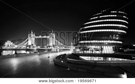 Black and white shot of Tower Bridge, London at night.