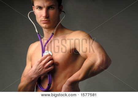 Mann und medizinische stethoscope