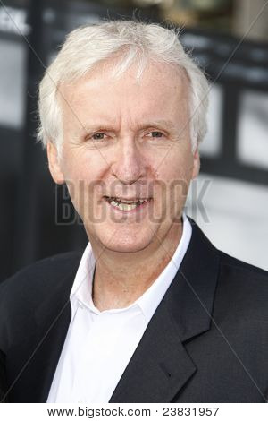 LOS ANGELES, CA - SEP 25: James Cameron at the IRIS, A Journey Through the World of Cinema by Cirque du Soleil premiere September 25, 2011 at Kodak Theater in Los Angeles, California