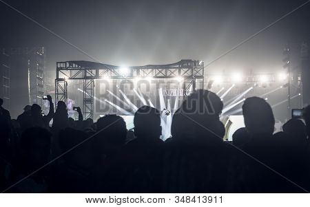 Silhouette Of Big Audience Crowd Of Happy People Standing At Concert Grounds Cheering Clapping Use S