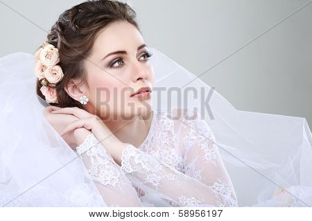 Portrait of beautiful bride. Wedding dress. Wedding decoration