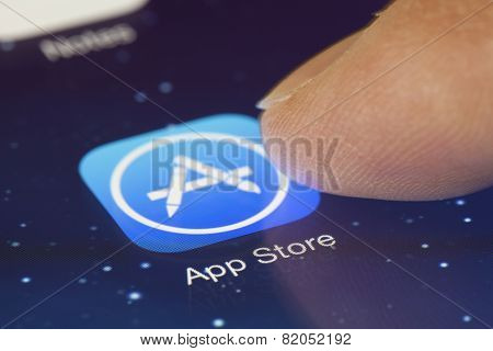 Clicking the App Store icon on an iPad