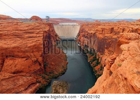 A wall in the river