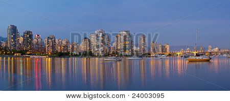 Ora blu a False Creek Vancouver Bc Canada