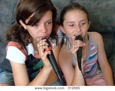 Girls Singing