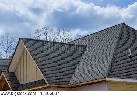 Asphalt Shingles Roofing Construction Waterproofing For New House In Covered Corner Roof Shingles