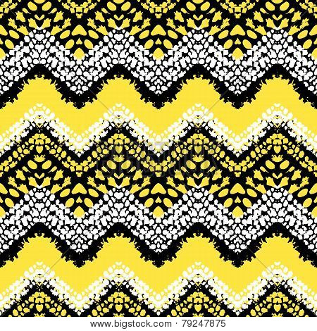 Multicolor hand drawn pattern zigzag