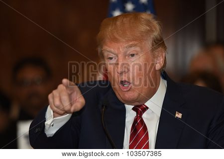 Candidate Donald Trump speaks at press conference