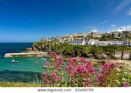 Baia e porto di Port Isaac, Cornovaglia, Inghilterra