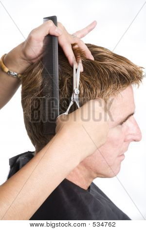 Cutting A Man's Hair Short