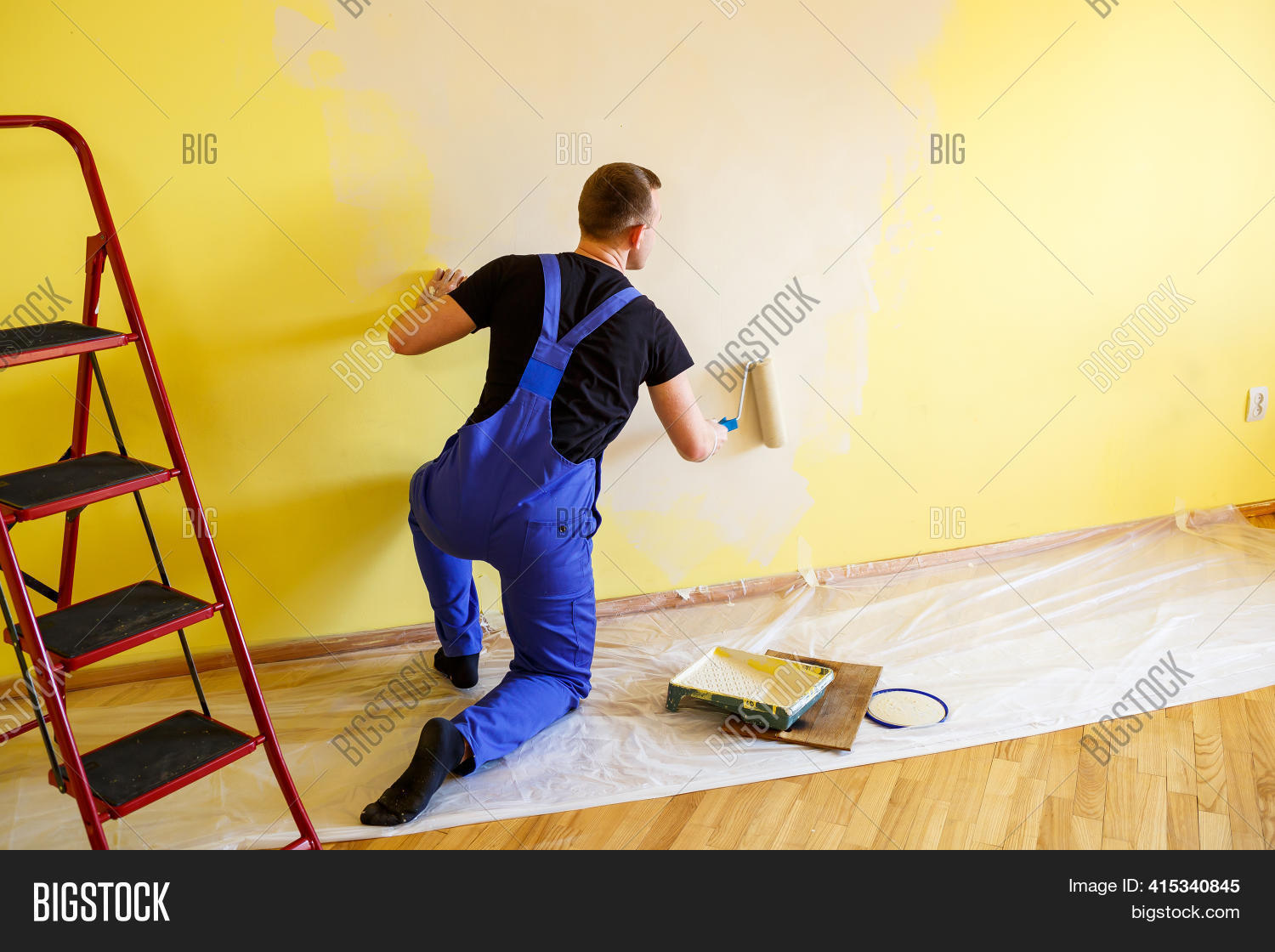 Man Paints Wall House Image & Photo (Free Trial) | Bigstock