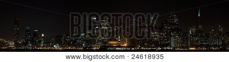 Skyline di Downtown San Francisco di notte