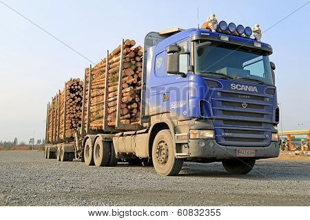 Blue Scania V8 Timber Truck