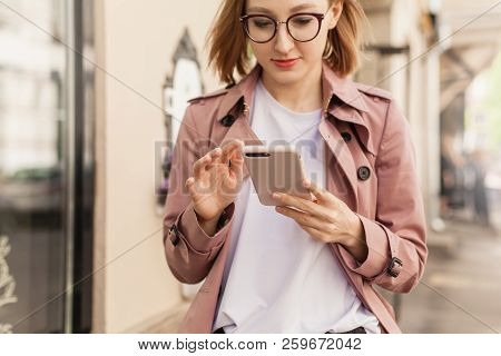 Happy Smiling Businesswoman Using Modern Smartphone Device, Successful Female Entrepreneur Using Cel