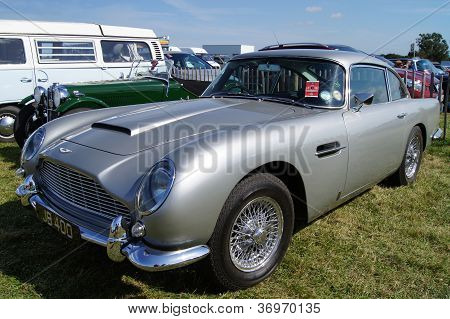 Austin Martin DB5