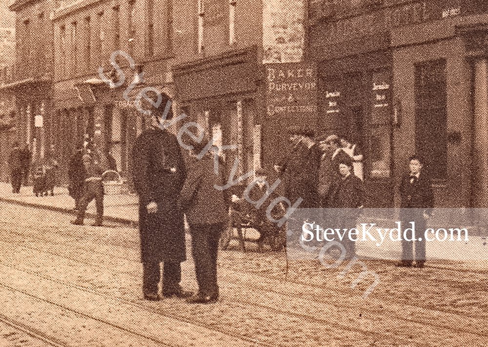 Policeman in Portobello High Street