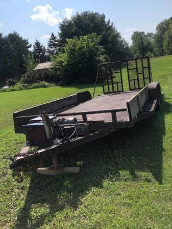 Photo 20 ft.steel deck trailer $2,400