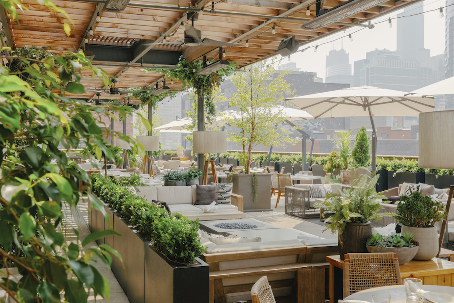 exterior view of the outdoor rooftop patio at aba chicago