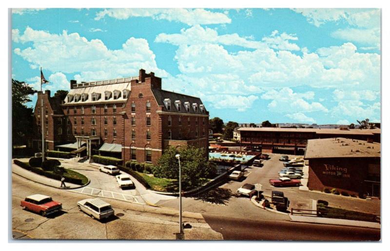 1950s/60s Viking Hotel and Motel Inn, Newport, RI Postcard