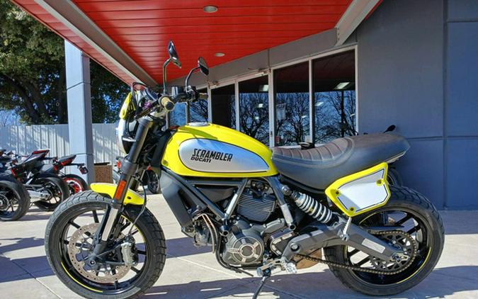 2016 Ducati Scrambler Flat Track Pro