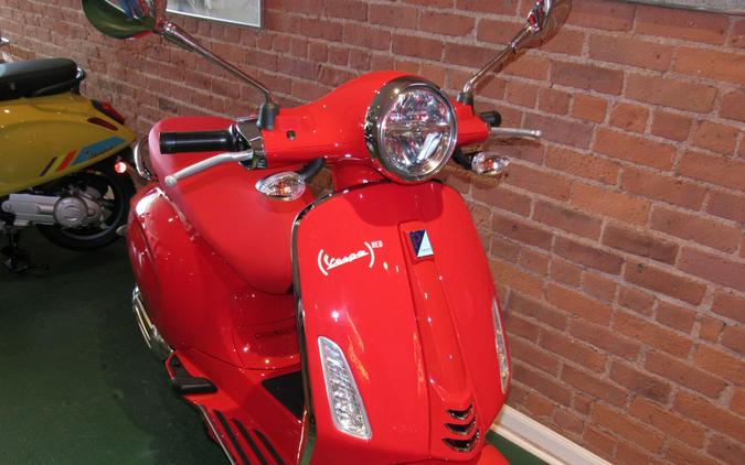 2025 Vespa Primavera 50 (RED)