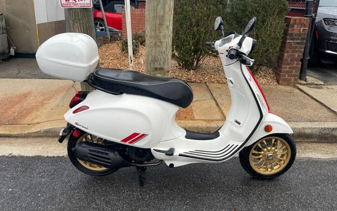 2022 Vespa Sprint 150 Racing Sixties