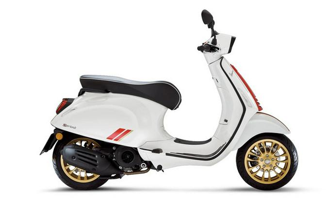 2022 Vespa Sprint 150 Racing Sixties