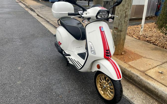 2022 Vespa Sprint 150 Racing Sixties