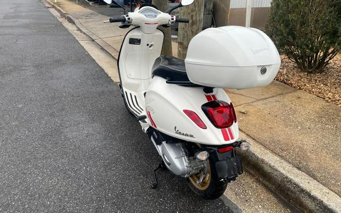 2022 Vespa Sprint 150 Racing Sixties