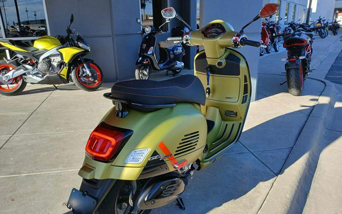 2023 Vespa GTS 300 Super Sport