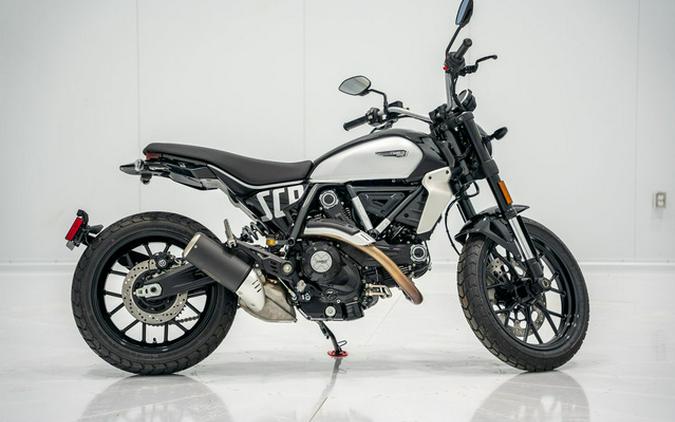 2024 Ducati Scrambler Icon (2G) Black