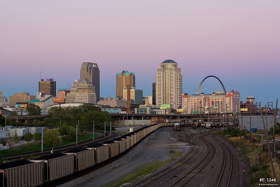 Belt of Venus and tracks