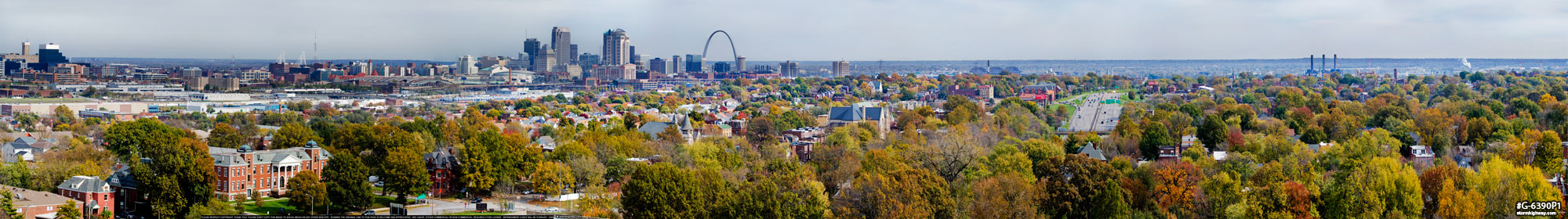 Fall colors skyline panorama