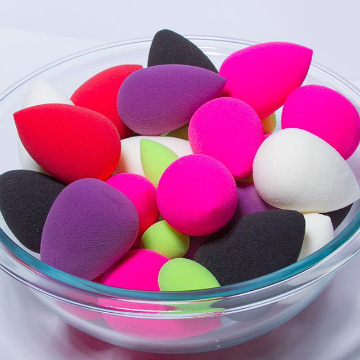 How to Use a Beauty Blender the Right Way