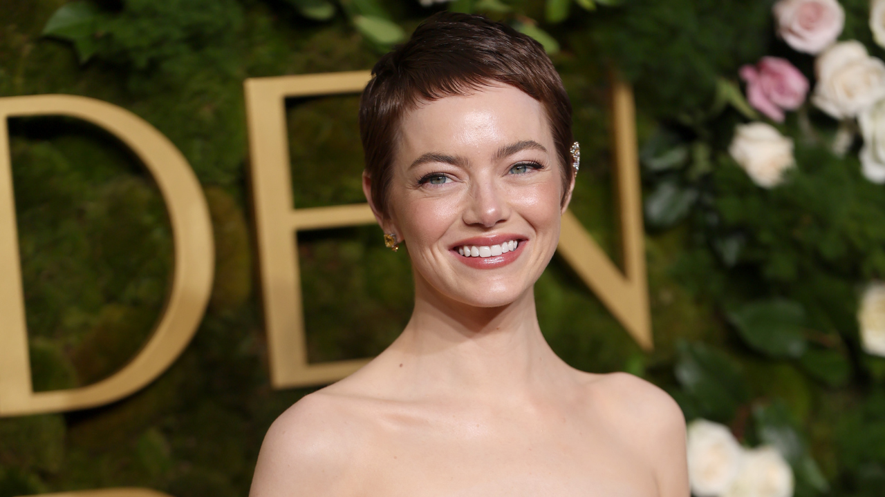 emma stone 2025 golden globes