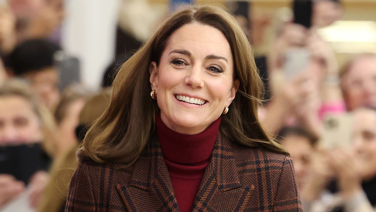 LONDON, ENGLAND - JANUARY 14: Catherine, Princess of Wales during a visit to The Royal Marsden Hospital on January 14, 2025 in London, England. The Prince and Princess of Wales have today become Joint Patrons of The Royal Marsden NHS Foundation Trust following a visit by Her Royal Highness to the hospital’s Chelsea site. The Princess’ own personal cancer journey saw her receive treatment from The Royal Marsden. The Royal Marsden opened its doors in 1851 as the world’s first hospital dedicated to cancer diagnosis, treatment, research and education.