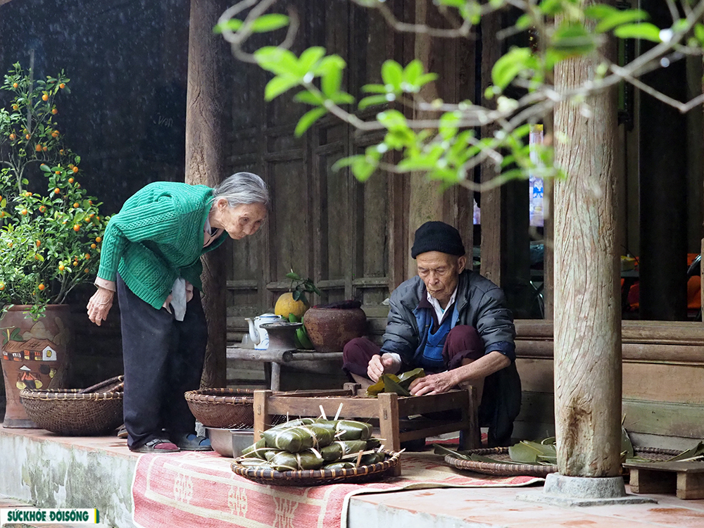 Việc tôn vinh phong tục là một cách để chúng ta bảo tồn và truyền lại giá trị văn hóa của quê hương. Hình ảnh những nghi thức tôn giáo, các lễ hội truyền thống sẽ giúp bạn cảm nhận được sự đa dạng và độc đáo của phong tục Việt Nam. Bạn đã sẵn sàng khám phá những điều thú vị về phong tục và tập quán của Việt Nam?