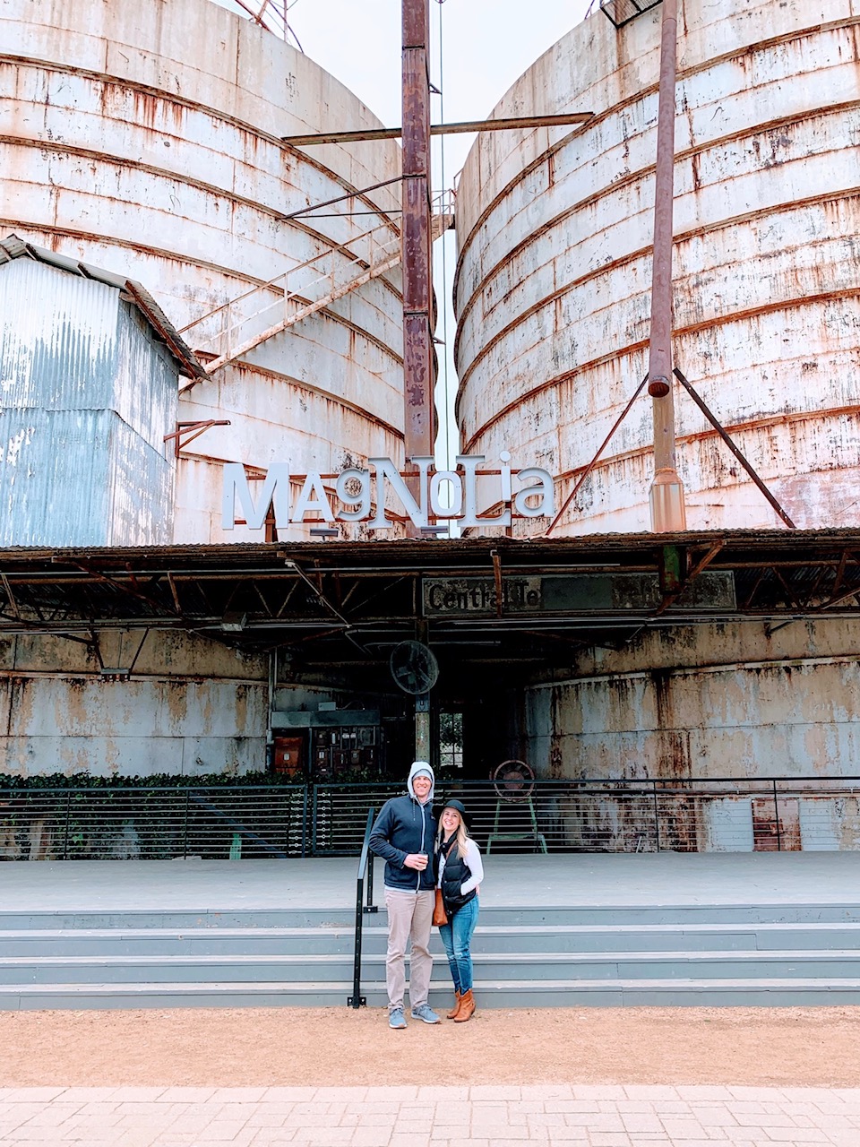 Magnolia Silos - Visiting Magnolia in A Day - Waco, Texas - Travel Tips - Guide #magnolia #chipandjoanna #travelguide #travel #magnoliamarket #magnoliasilos #waco #wacotexas #visitmagnolia #traveltips #travelblog