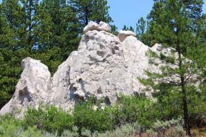 Hiking southern Utah Pine Park