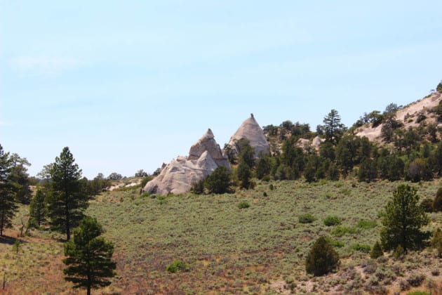 Hiking southern Utah Pine Park